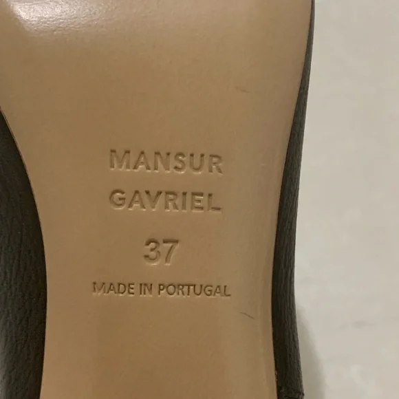 Mansur Gavriel Women's Black Daydream Chelsea Boot Size 37